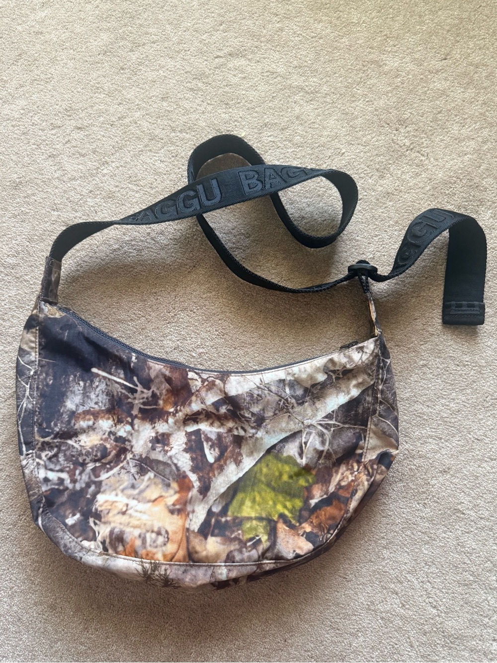 Baggu medium crescent